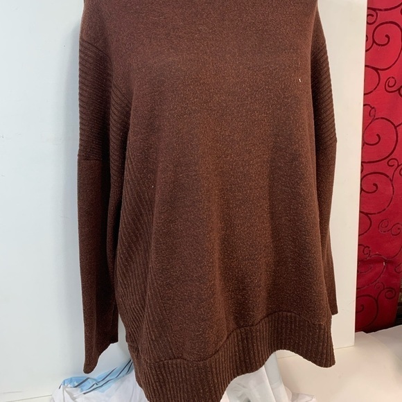 Cherish Sweater - Medium - Picture 2 of 4